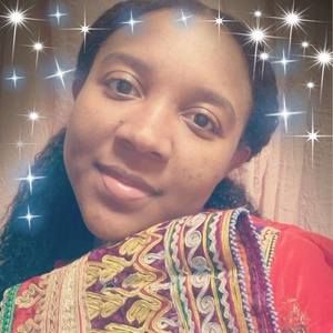 Meet your Posher, Briah